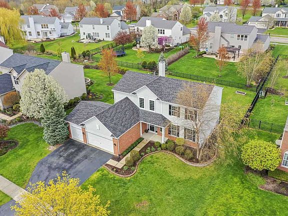 4th image of 25008 W Canterbury Ct