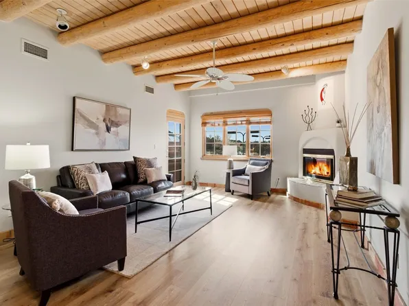 3101 Old Pecos Trl Unit 240, Santa Fe, NM 87505