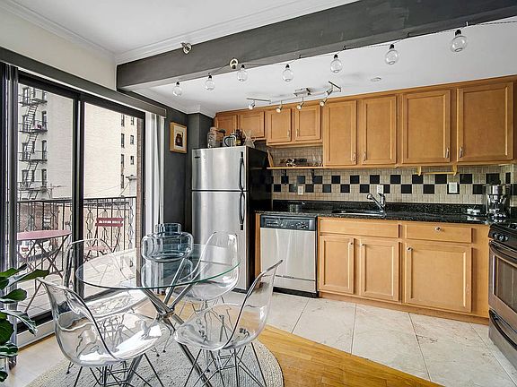 5th image of 14-47 28th Ave Unit 2C