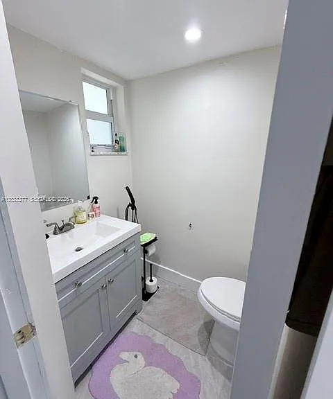 330 SE 2nd St #303H — Photo 14