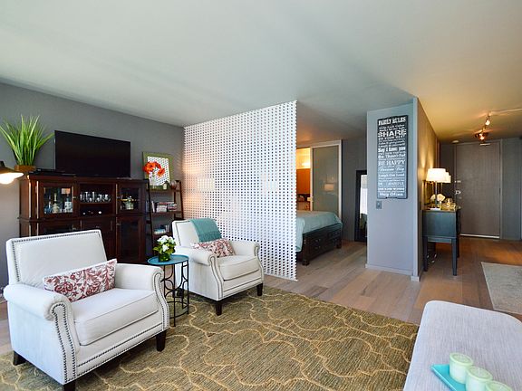 4th image of 900 N Lake Shore Dr APT 2605