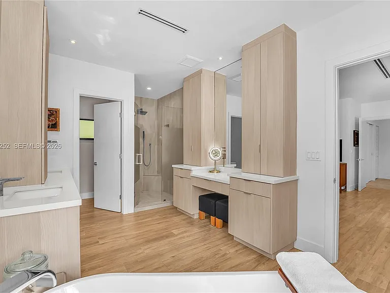 6466 SW 84th St — Photo 34