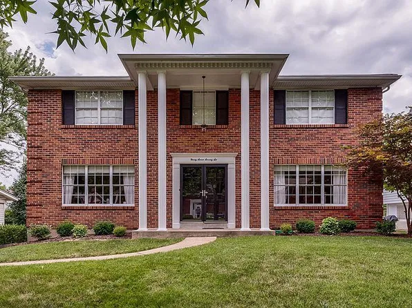 9776 Wickstrom Ter, Saint Louis, MO 63123