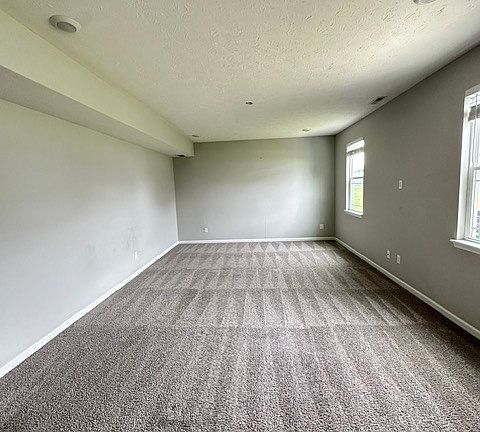 5th image of 110 Thorpe Dr