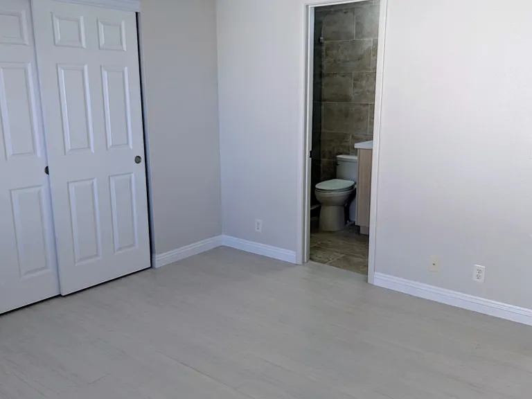 435 Mesa Blvd #202 — Photo 9
