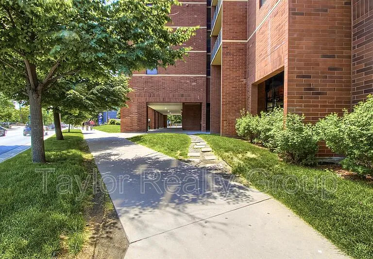 1301 Speer Blvd #308 — Photo 15
