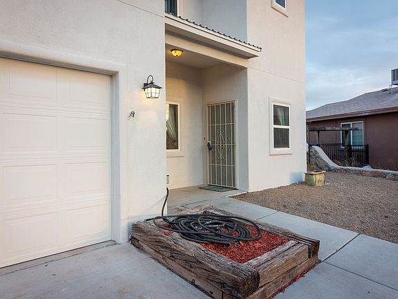 5th image of 4467 Valle Del Luz
