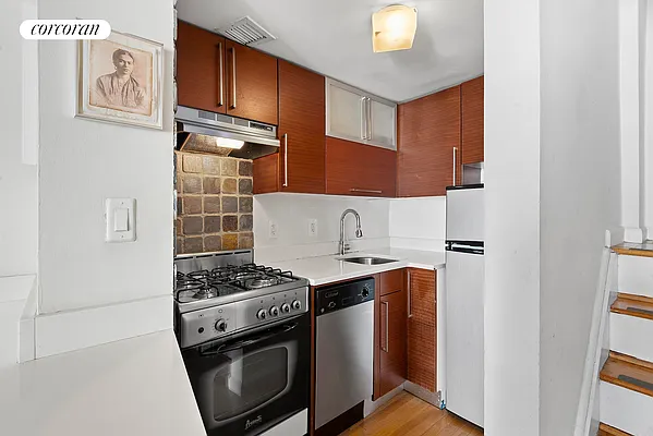 Sold by Corcoran | media 4