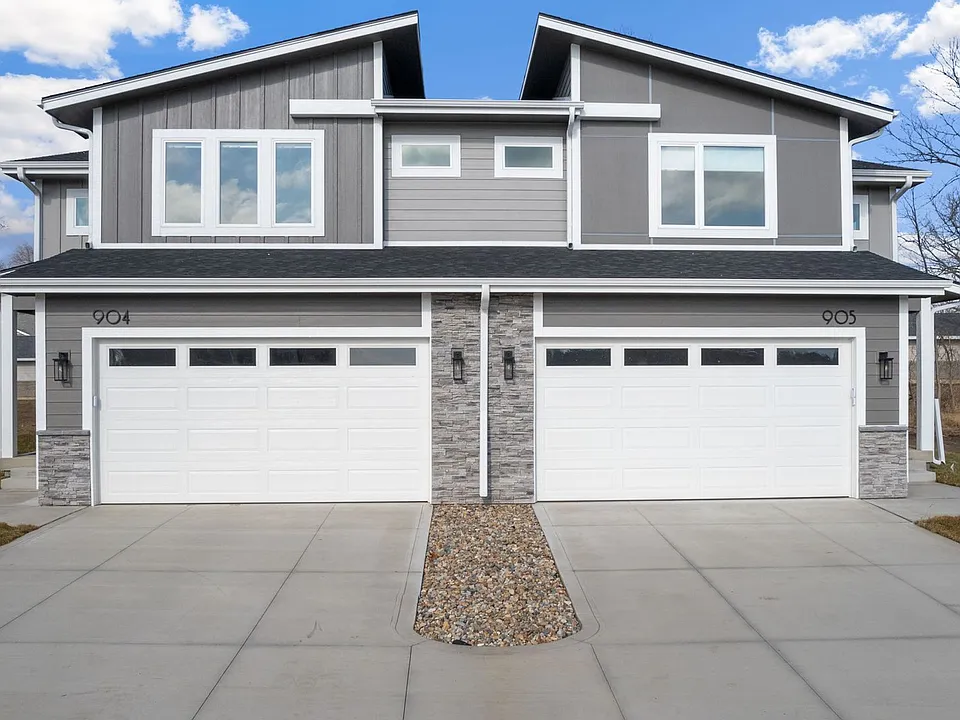 924 Lincoln Way
