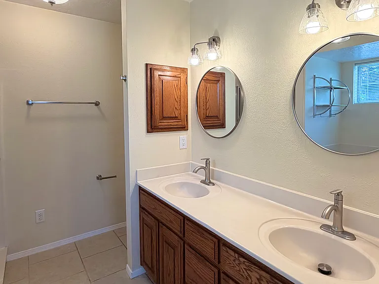 6125 Rosetree Pl NE — Photo 20