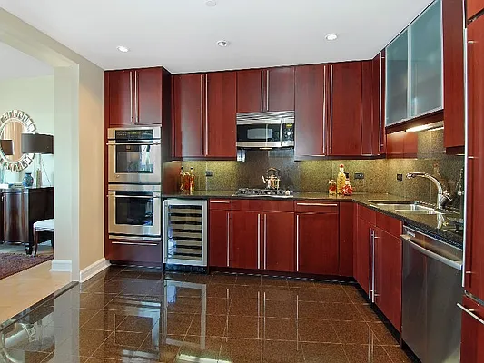 Sold by Sotheby's International Realty | media 2