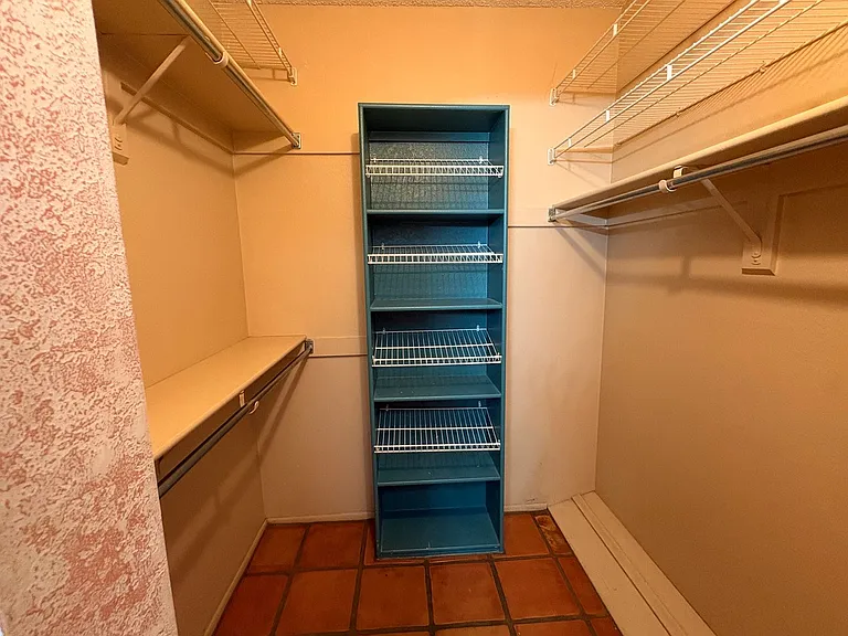 2371 W Calle Retana — Photo 12