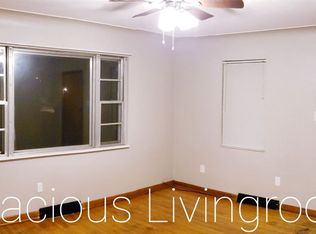 308 Locust St APT C, Jefferson City, MO 65101