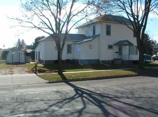 242 W Elm St, Lancaster, WI 53813