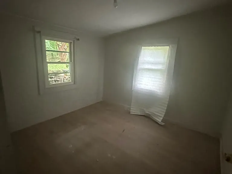 297 Seven Springs Mountain Rd — Photo 8