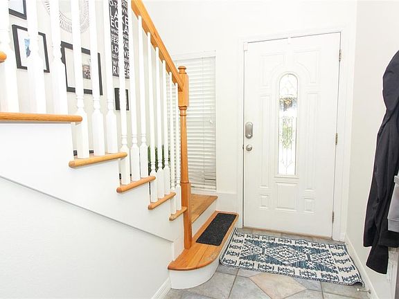 4th image of 1746 Indiana Ave #2