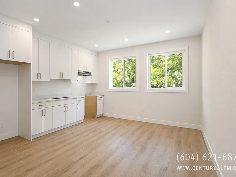 34165 Hartman Ave #UPPER — Photo 12