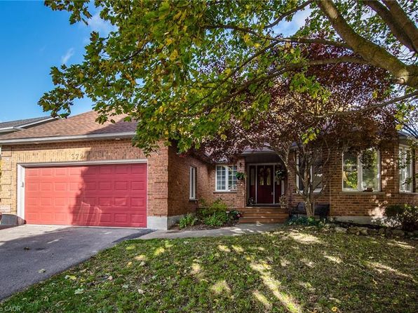 372 Gatestone Blvd, Waterloo, ON N2T 2J6