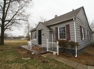 1716 W Monroe St, Herrin, IL 62948