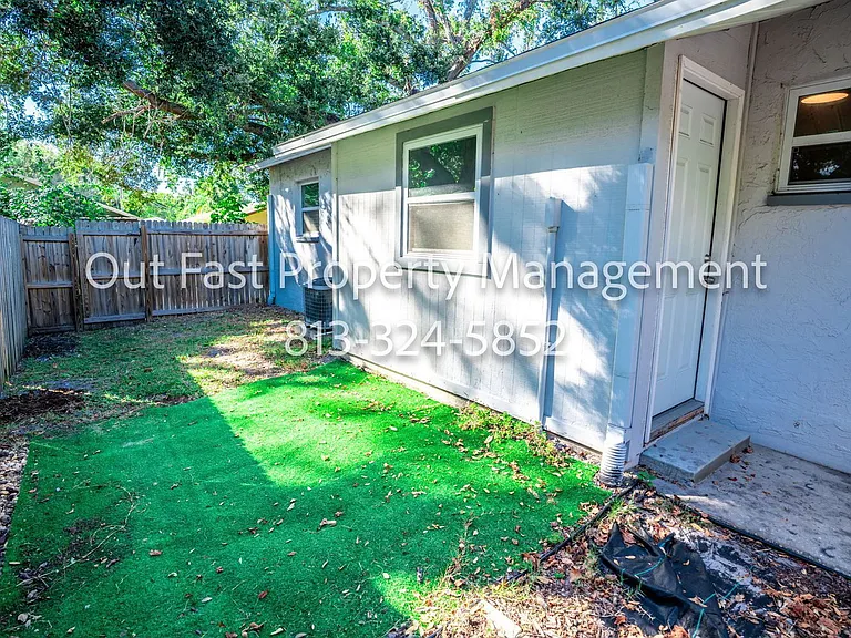 430 3rd Ave — Photo 35