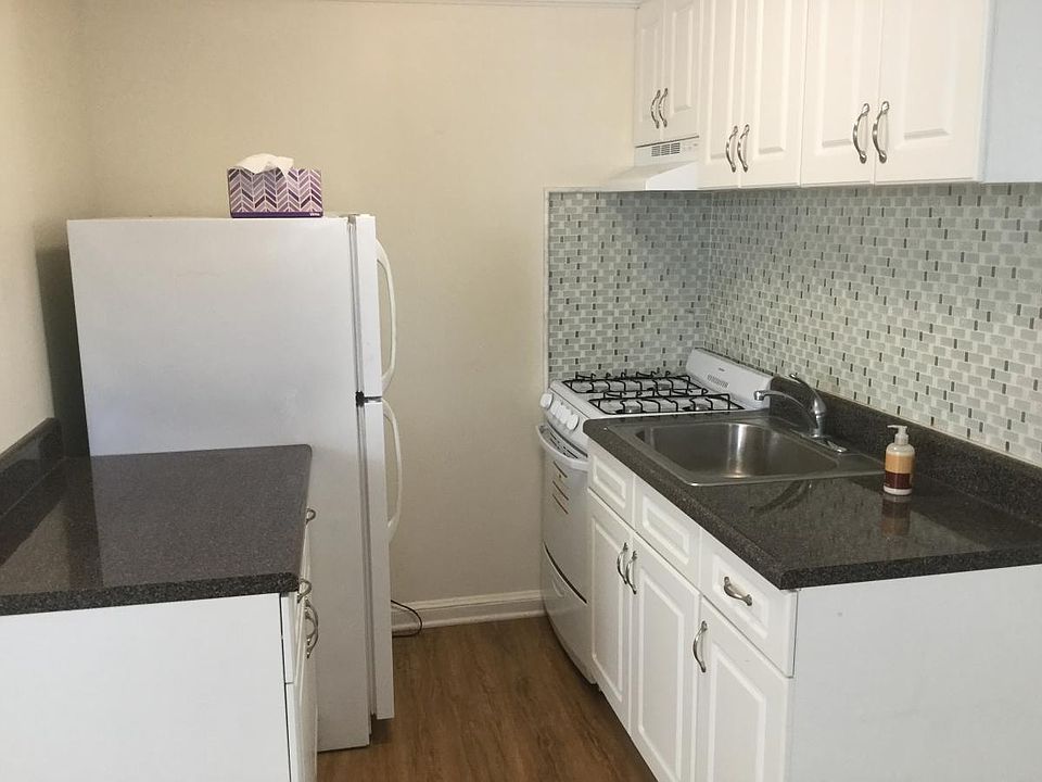 1st image of 4226 215th St #1