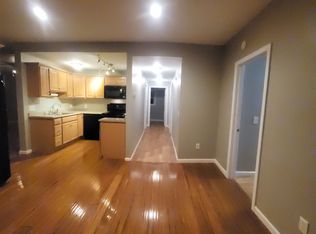 26 Mount Pleasant St #1, Derry, NH 03038