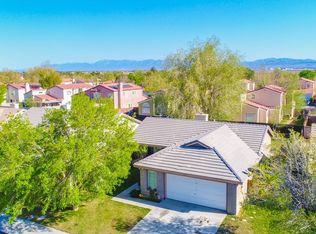 2312 Almondwood Ave, Lancaster, CA 93535