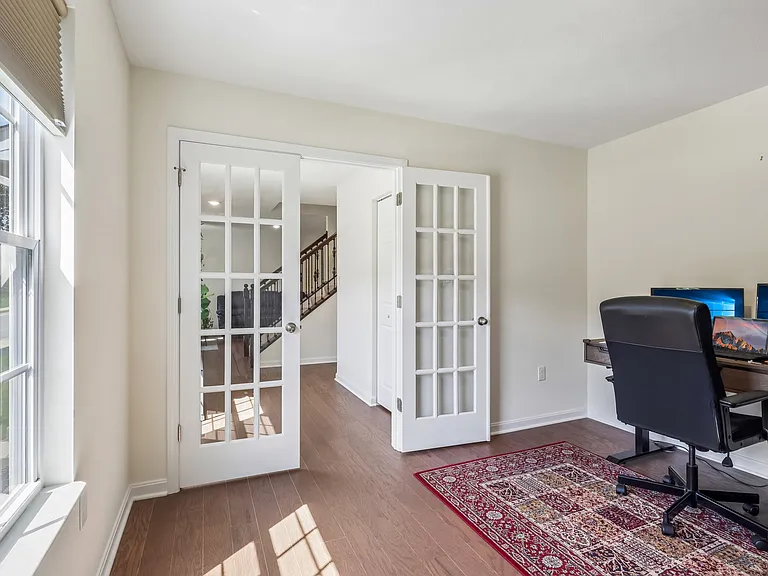 1105 Deerfield Dr — Photo 16