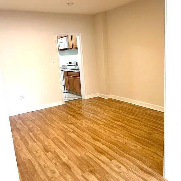 3026 Mathews St — Photo 5