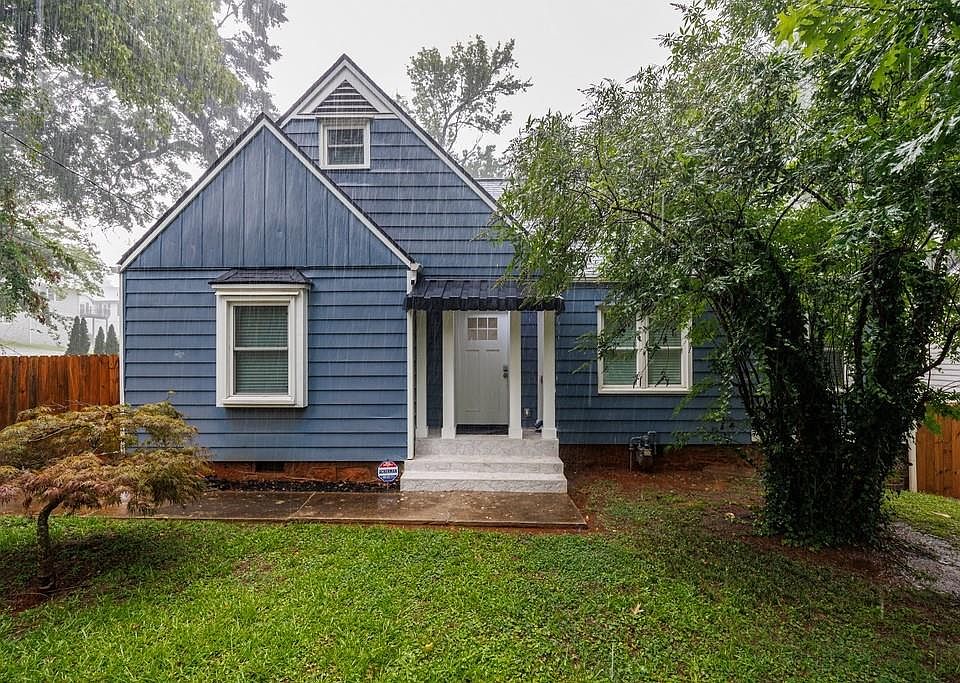 1st image of 593 Lynnhaven Dr SW