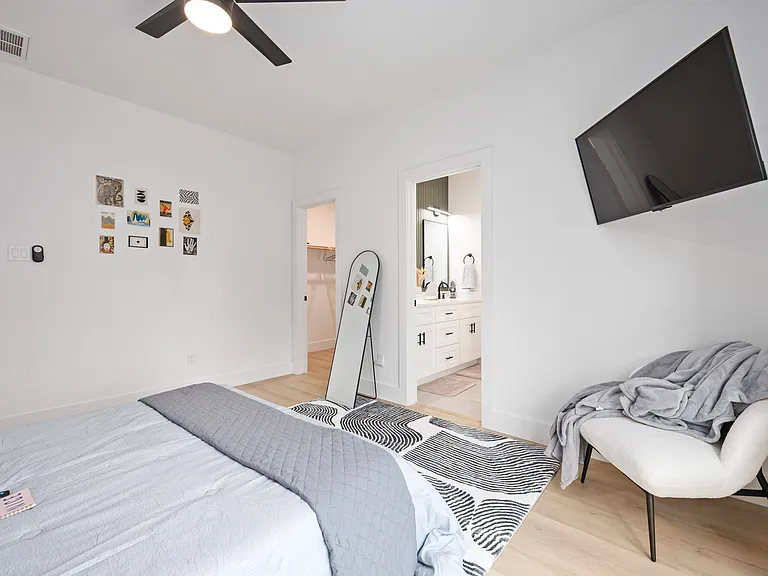 4718 Market St #B — Photo 22