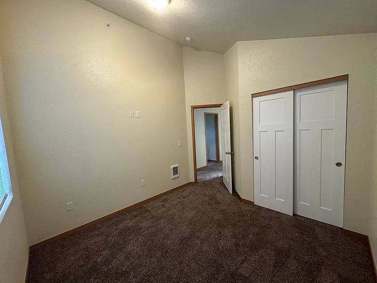 23215 NE Halsey St — Photo 6
