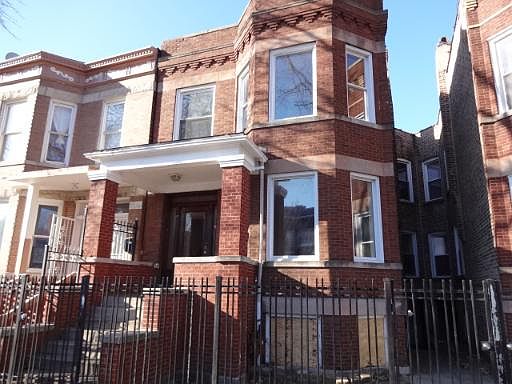 1st image of 1442 N Avers Ave