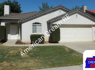9343 N Price Ave, Fresno, CA 93720