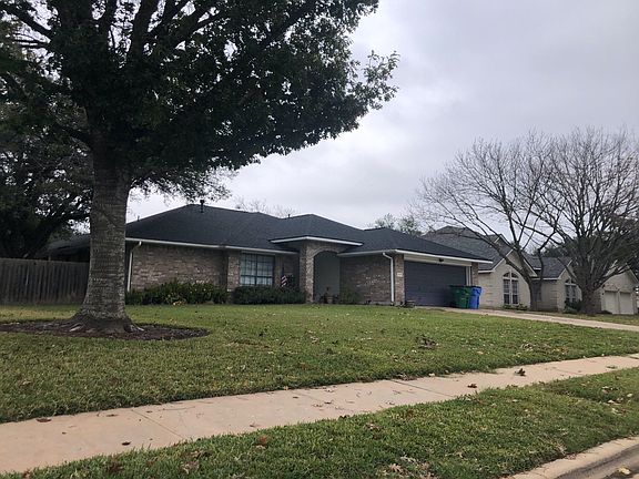 3rd image of 1229 Bell Rock Cir