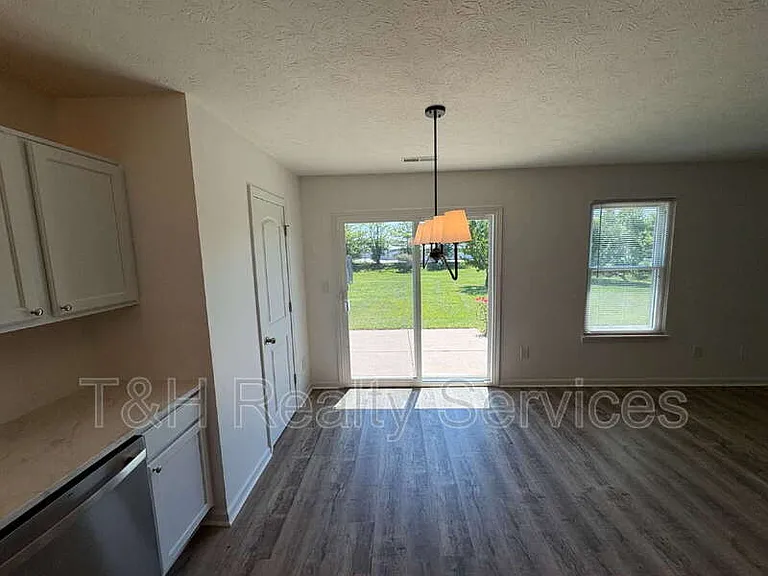 2751 Winding Creek Ln — Photo 9