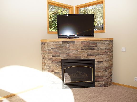 5th image of 25228 Grizzly Ct