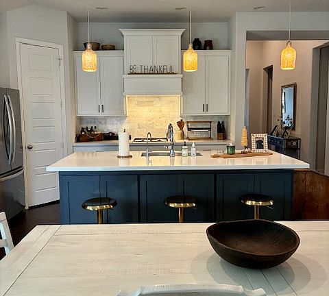 Living room to Kitchen