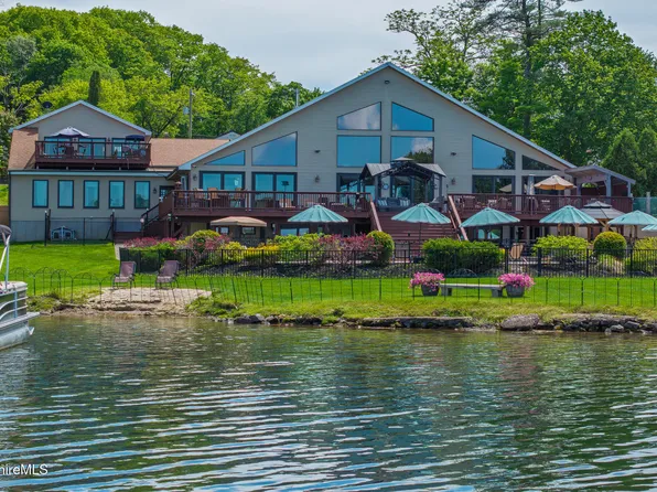 140 Hancock Rd, Pittsfield, MA 01201