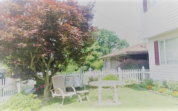 3rd image of 25 Stracke Ave