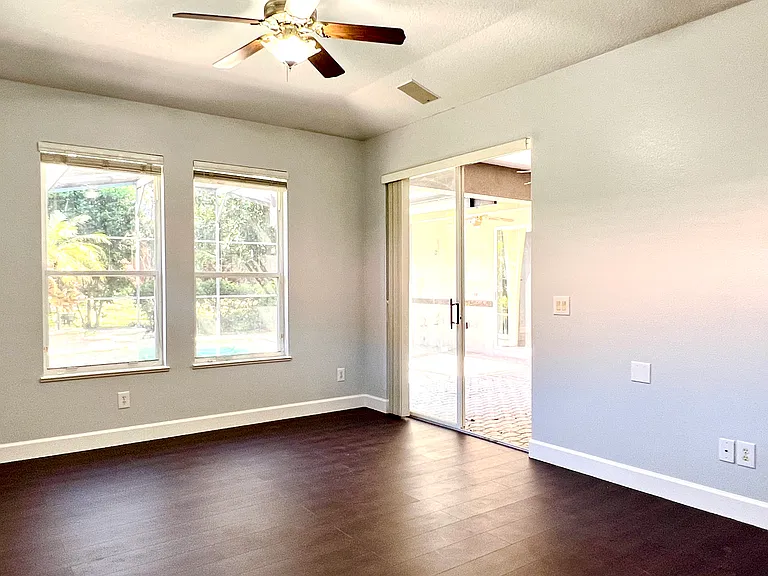 885 Oak Landings Ct — Photo 40