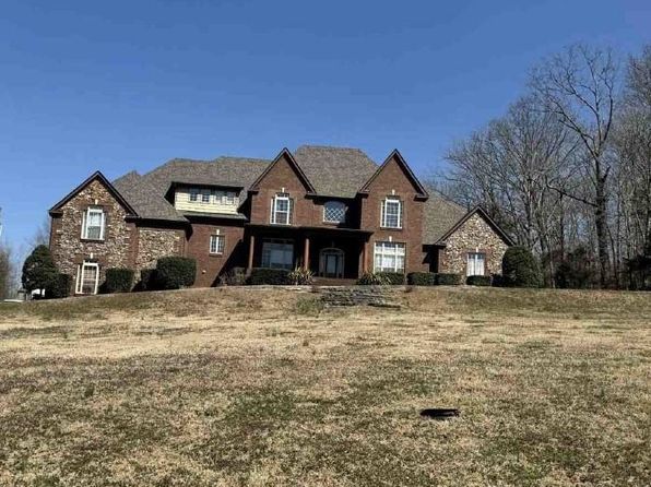 560 Needmore Rd, Old Hickory, TN 37138