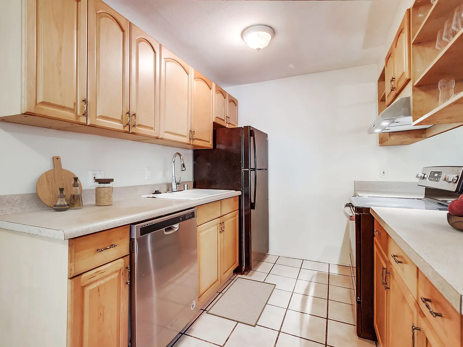 B Street | Apartments Near Balboa Park - Studios, 1 & 2 Bedrooms — Photo 1