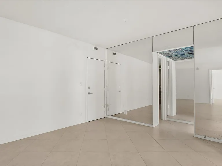 2715 N Ocean Blvd #7D — Photo 7