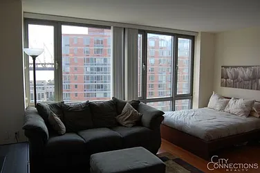 Rented by City Connections Realty