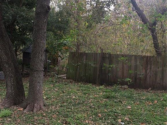 4th image of 1253 Lone Star Dr
