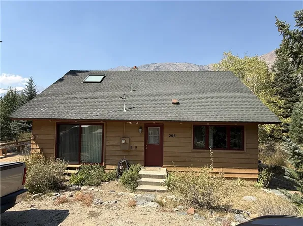 206 Westwood Dr, Twin Lakes, CA 93517