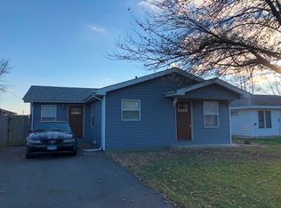 206 W South St, Elwood, IL 60421