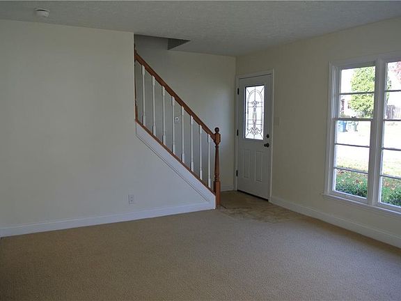 3rd image of 1434-1434 Myrtle Ave