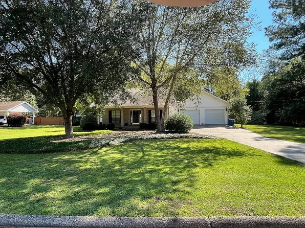 204 Spruce Ave, Brewton, AL 36426